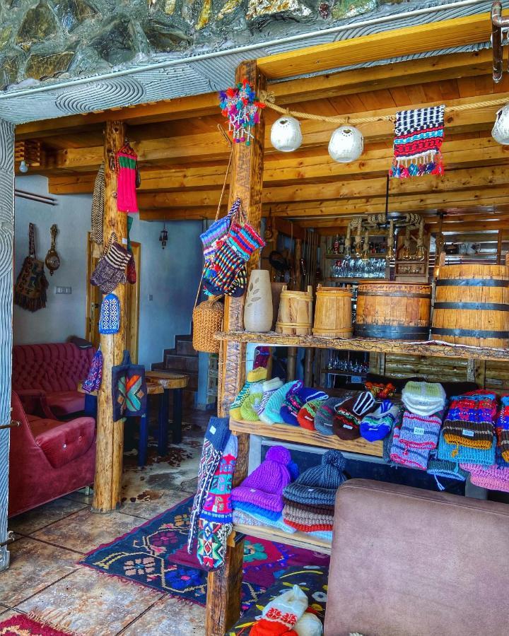 Konak Umoljani Exteriör bild