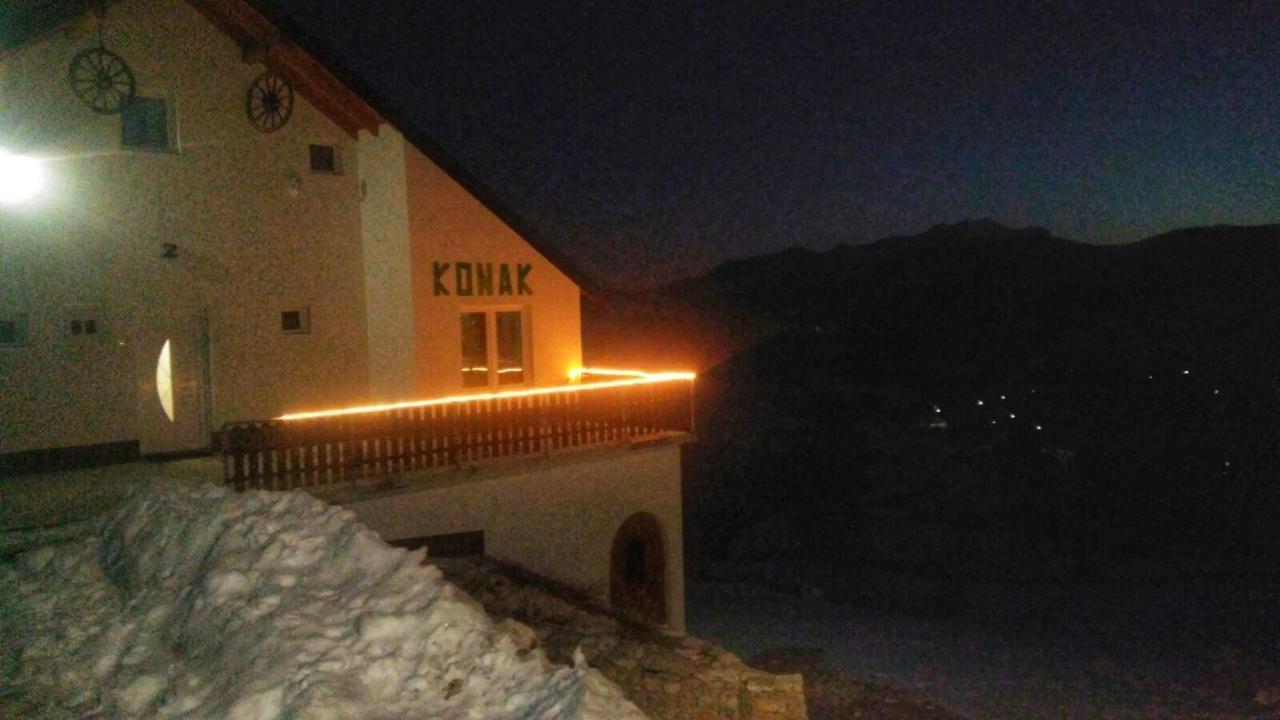 Konak Umoljani Exteriör bild